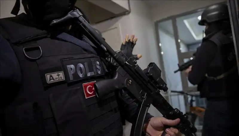Afyon'da Şok Operasyon: 26 Şüpheli Gözaltında!