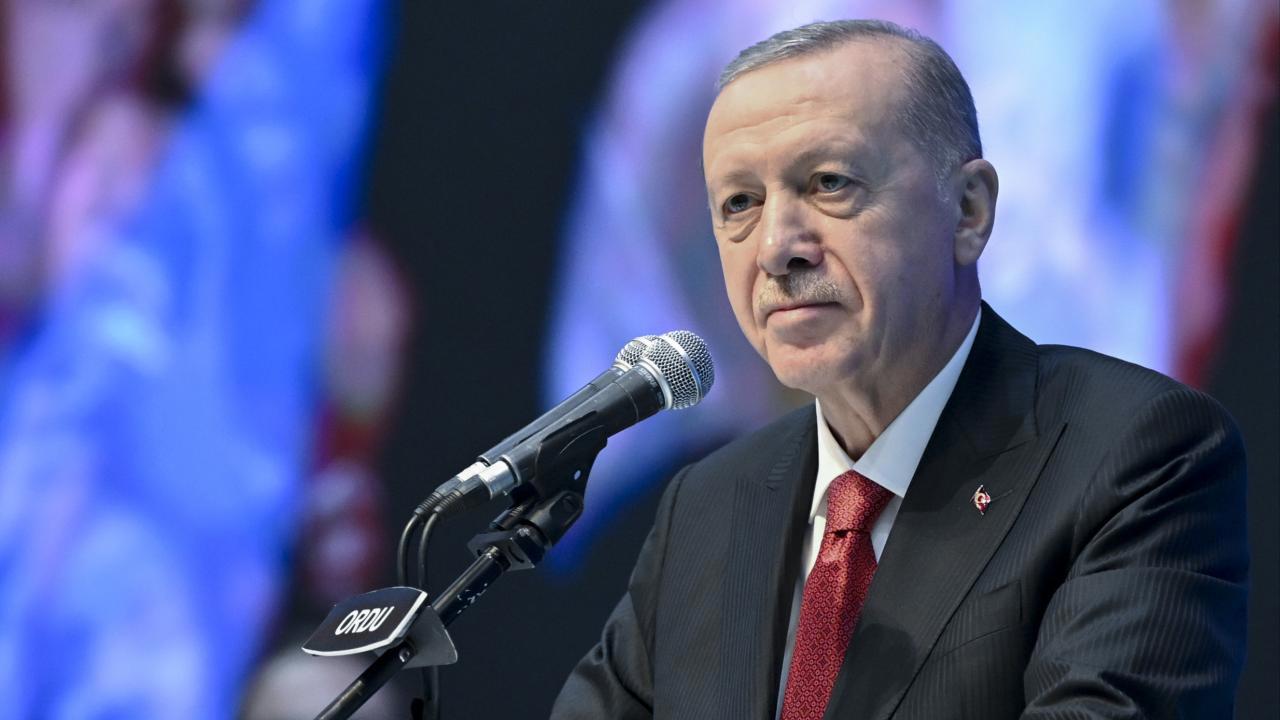 Cumhurbaşkanı Erdoğan: AK Parti ve Cumhur İttifakı'nın Üzerinde Ağır Bir Mesuliyet Var