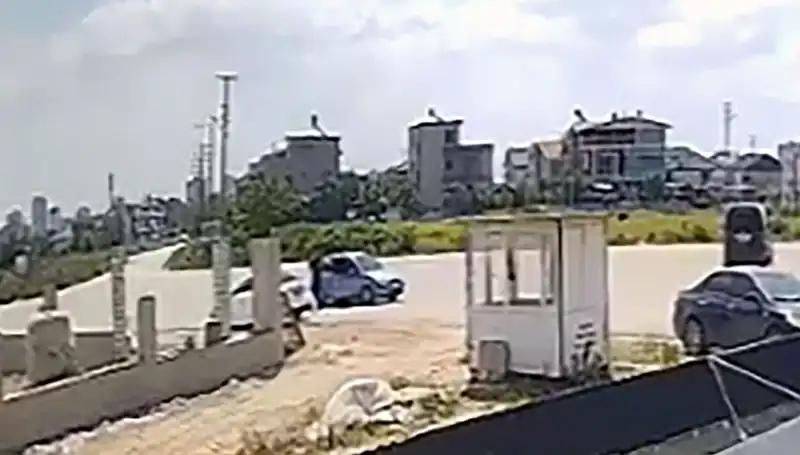 Park Halindeki Araçlardan 450 Bin Lira Çalan Çetenin İzi Sürüldü