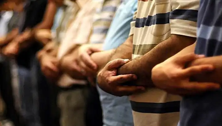 Cenaze Namazı Hakkında Bilinmeyenler: Nasıl Kılınır ve Detaylar!