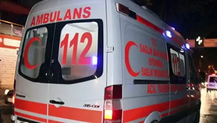 Afyonkarahisar'da Otomobil Devrildi: Bir Can Kaybı, Üç Yaralı