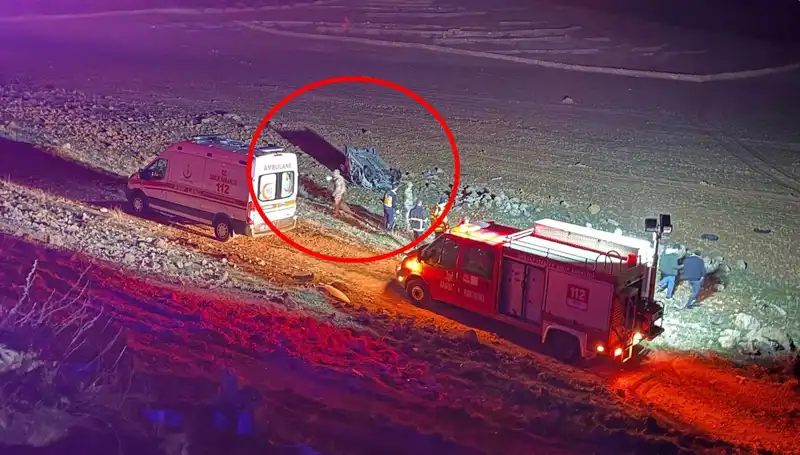 Dramatik Kaza: Otomobil Şarampole Devrildi, İki Kişi Hayatını Kaybetti