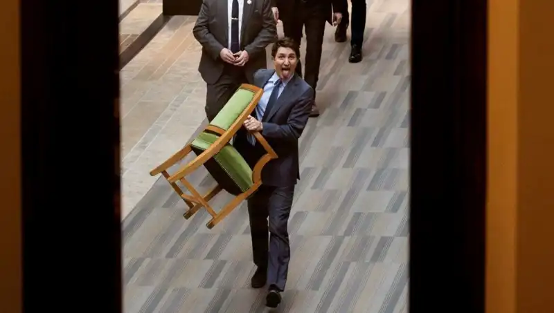 Trudeau'nun Siyasi Kaçışı: Sandalyeyi de Alıp Gitti!