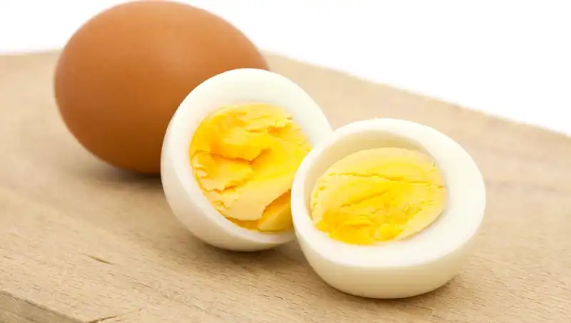 Kahvaltıda Yalnızca Yumurta Tüketmek: Besin Eksiklikleri Neler Olabilir?