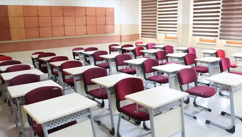 MEB, Dokuz Özel Okulun Ruhtsatını İptal Etti: Eğitimde Neler Oluyor?