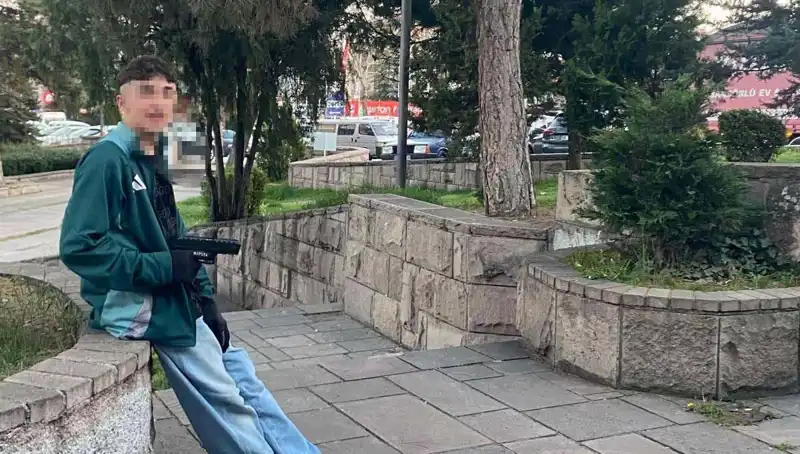 Yol Vermeyen Araç Kavgası: Üç Kardeş ve Baba Cezaevinde
