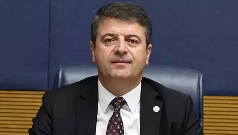 Adıyaman Belediyesi’nde Görevine İade Edilen Abdurrahman Tutdere’nin Yeni Dönemi