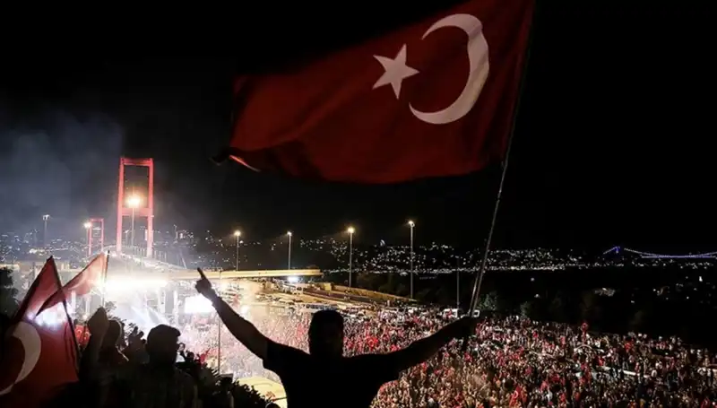15 Temmuz’un Anısına Yeniden Canlanacak: “En Uzun Gece” Şimdi Külliye’de